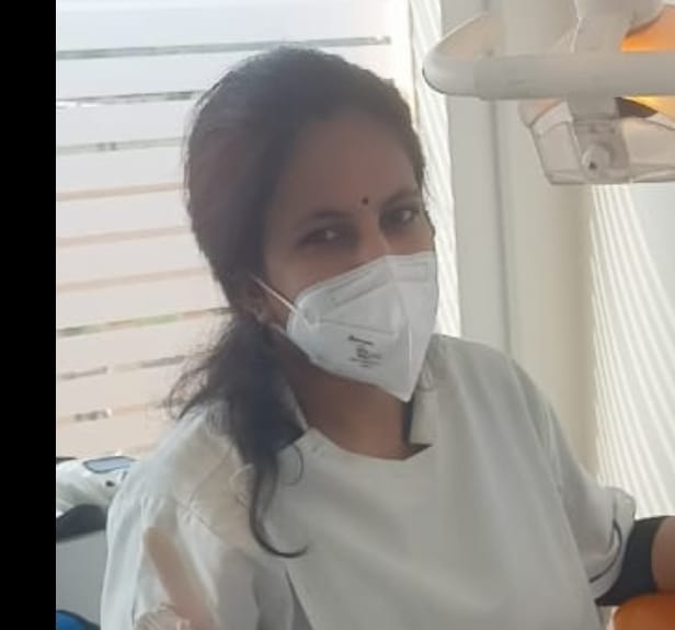 Dr. Bharti Kaushik, Leading Dentist in Gurgaon